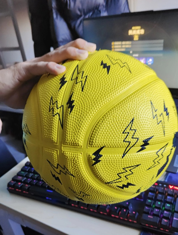 宝可梦联名皮卡丘篮球🏀申请出列！