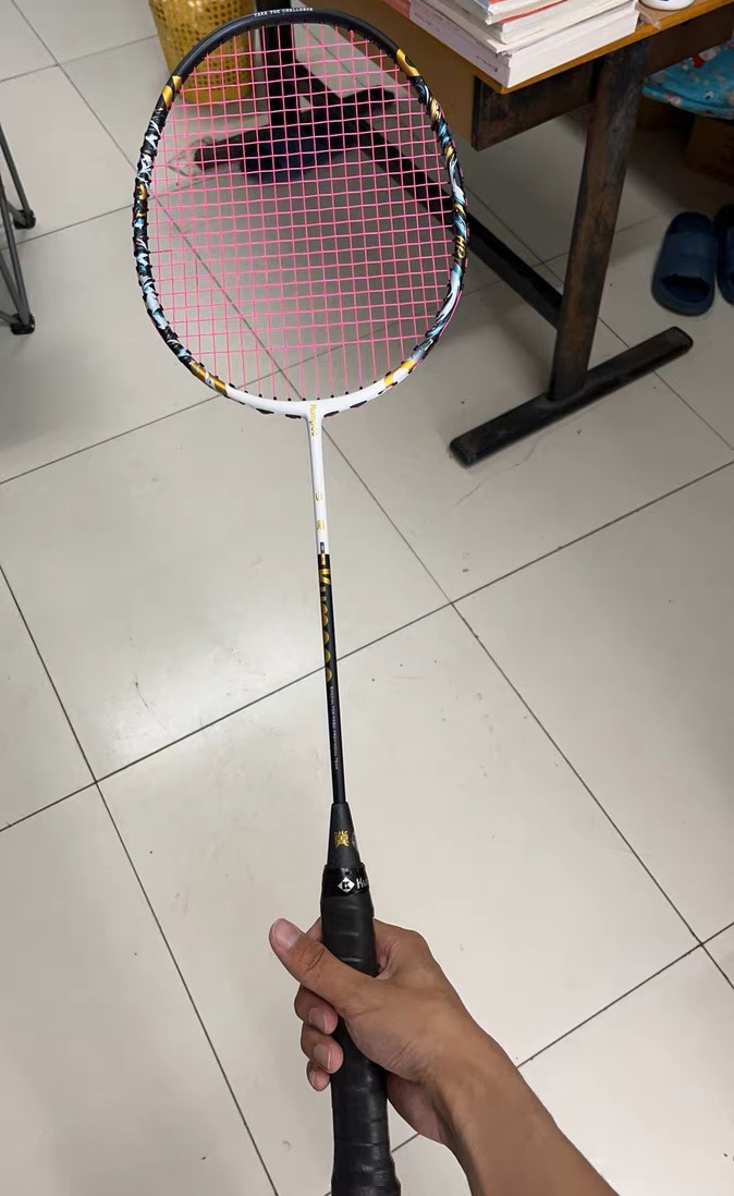 误打误撞买到一支神仙羽毛球拍🏸