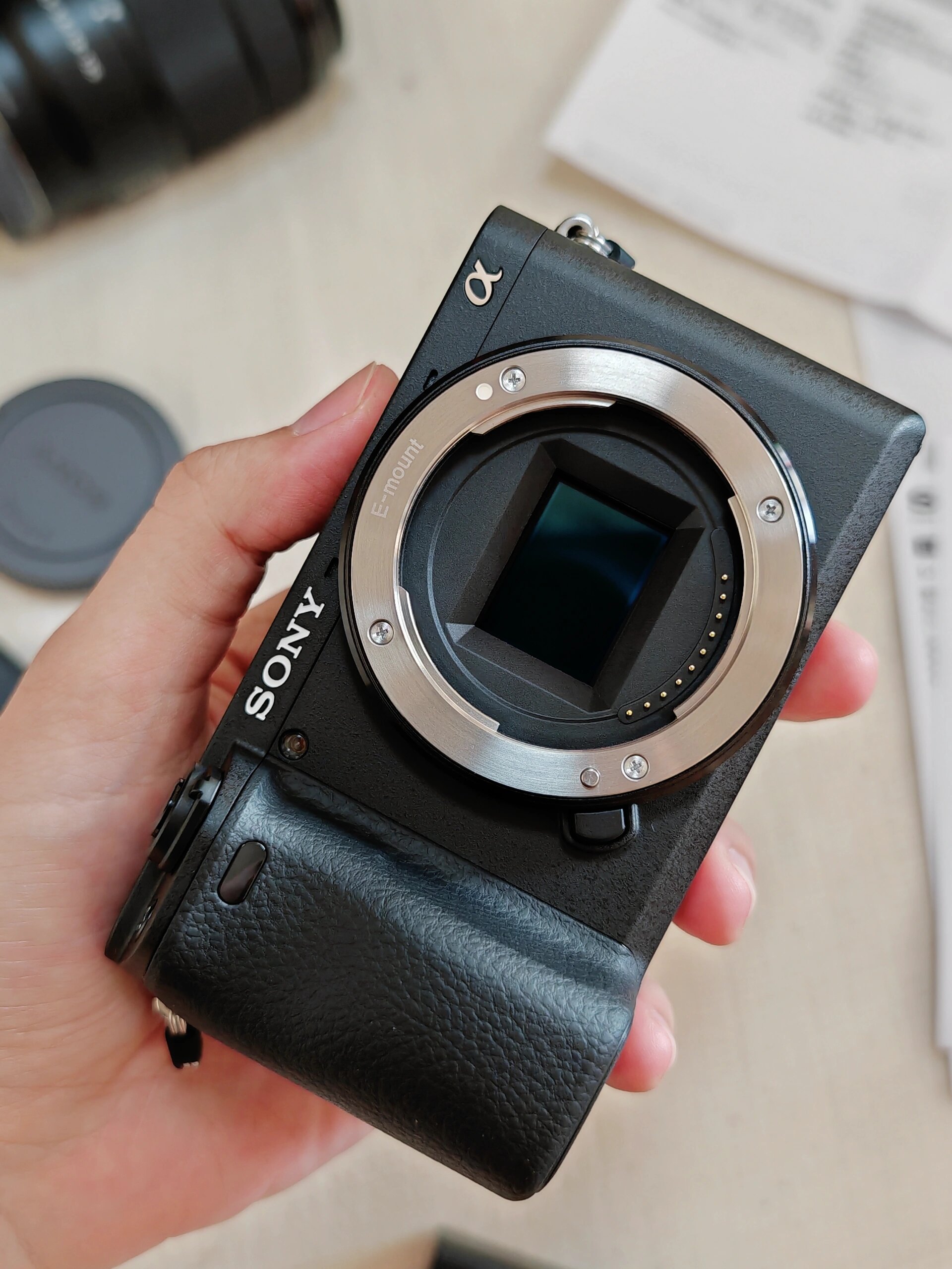 2023年索尼a6400还值得买吗