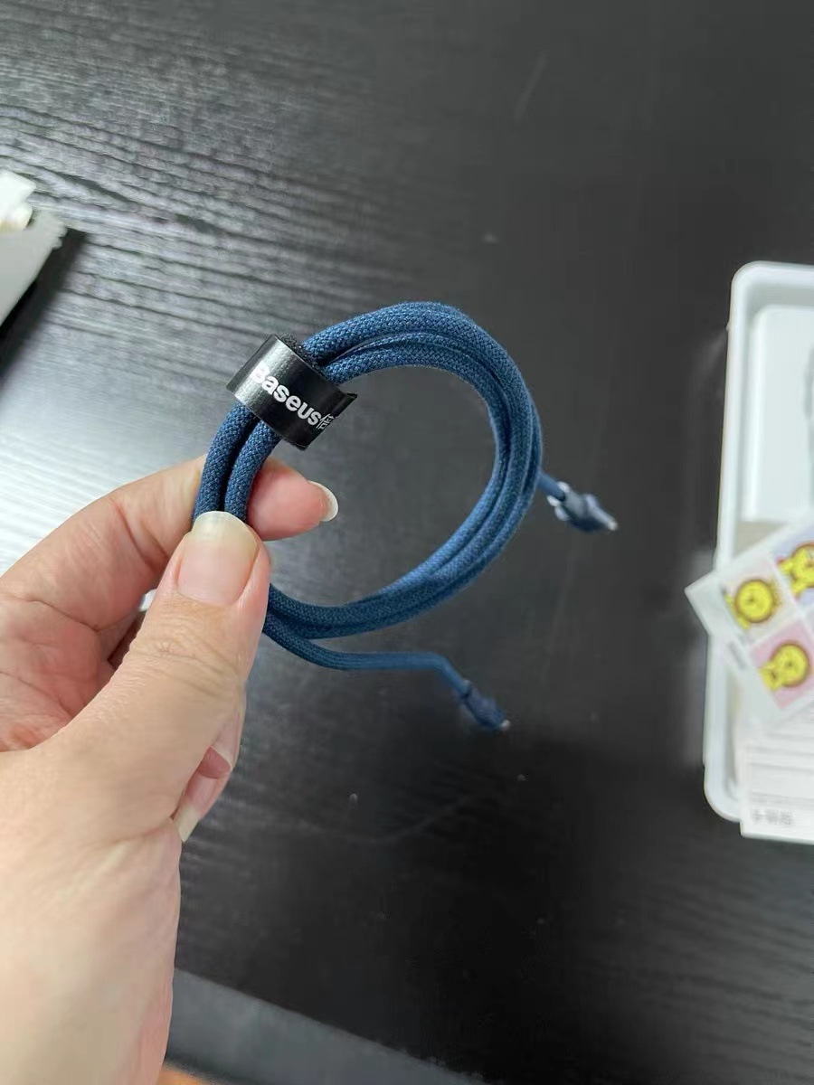 20W 快充，倍思编织线入手！