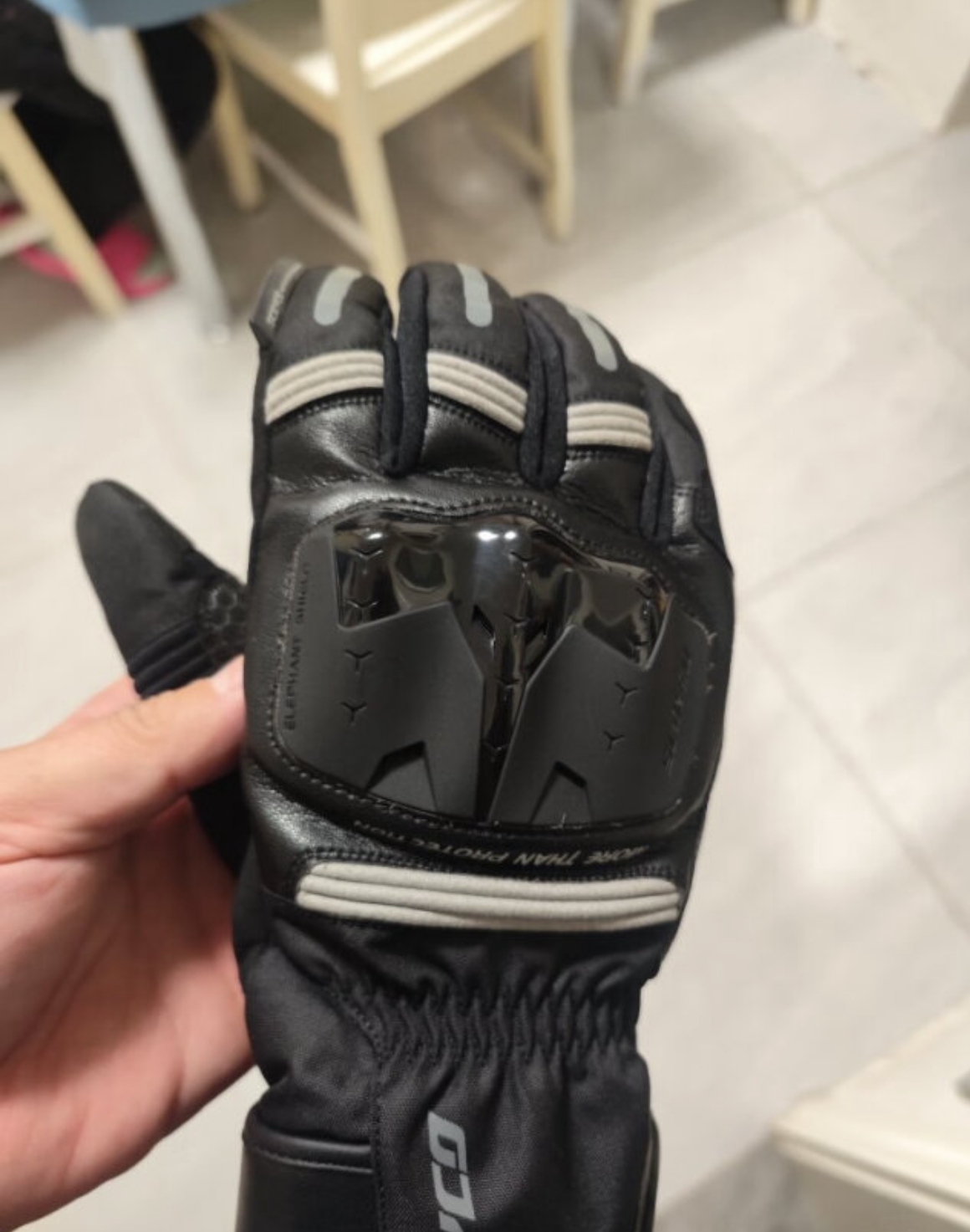 入手赛羽 MC164 
