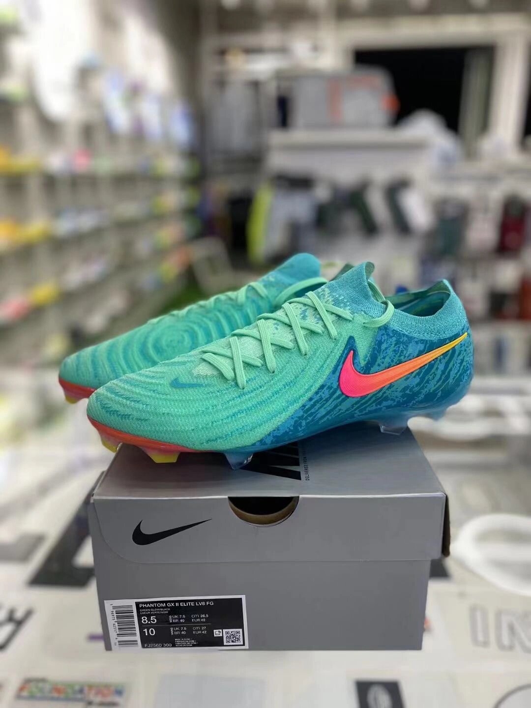 超舒适，超潮流！Nike Phantom GX2AG-PRO足球鞋👟