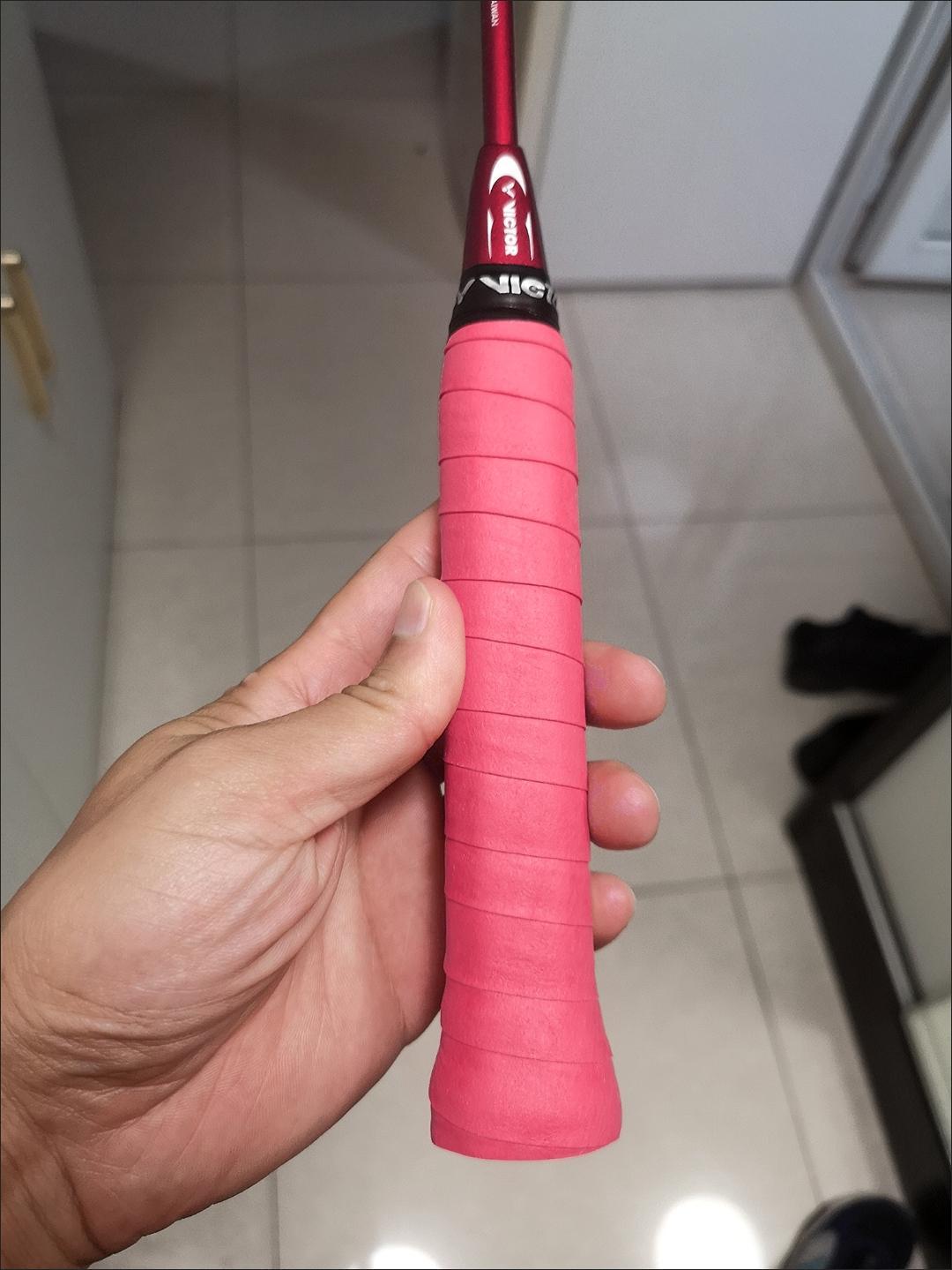 这款羽毛球拍手胶我必须要种草！！！