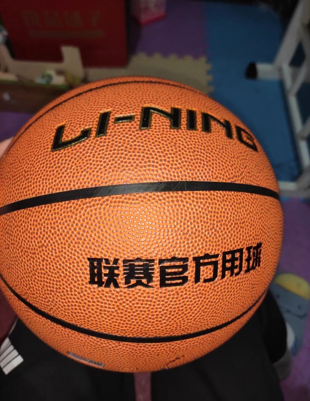 李宁篮球，室内外都好用！