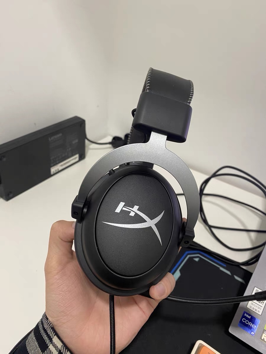 沉浸式音乐，游戏新境界！HyperX 飓风3 游戏耳机，DTS音效打造震撼感受！