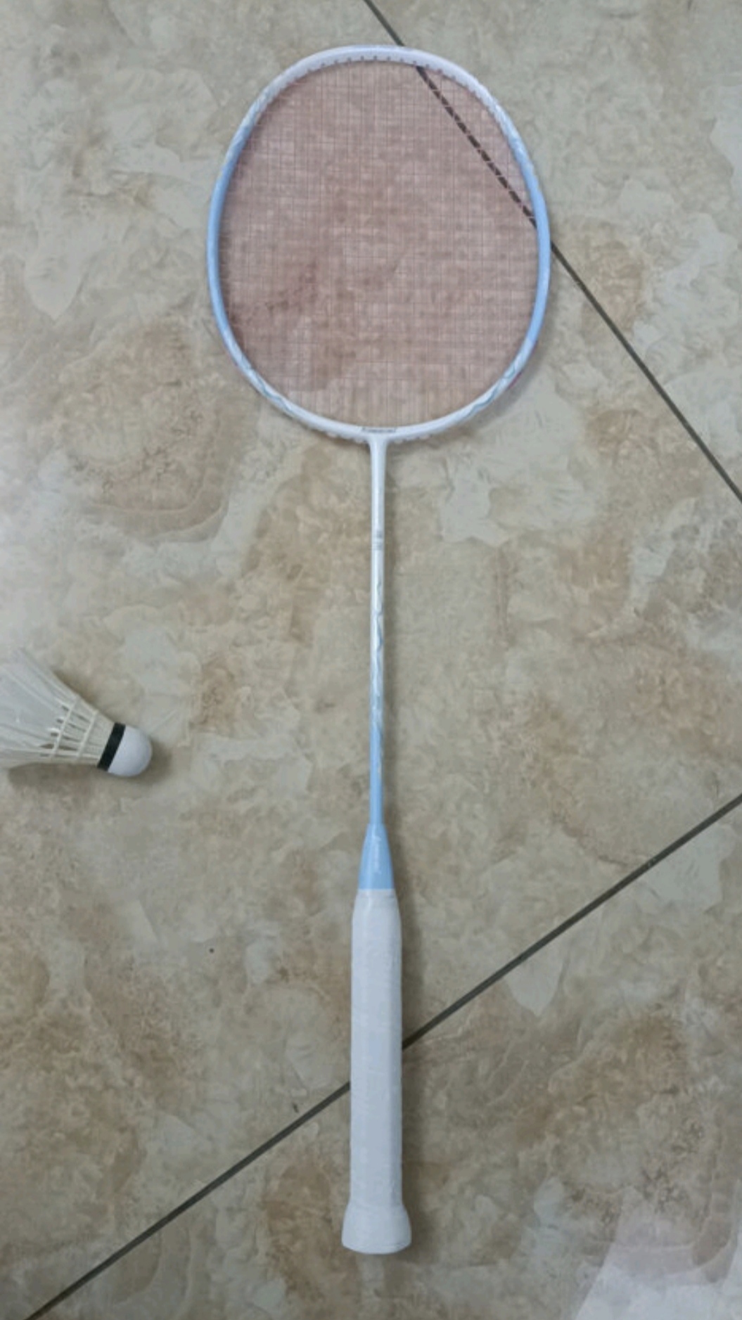 你见过这么美的羽毛球拍吗？