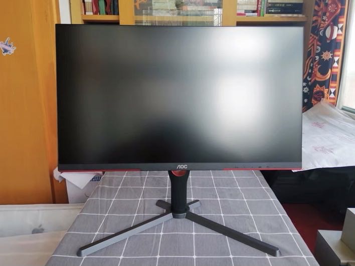AOC24.5英寸显示器质量评测，全感屏设计与DC调光体验