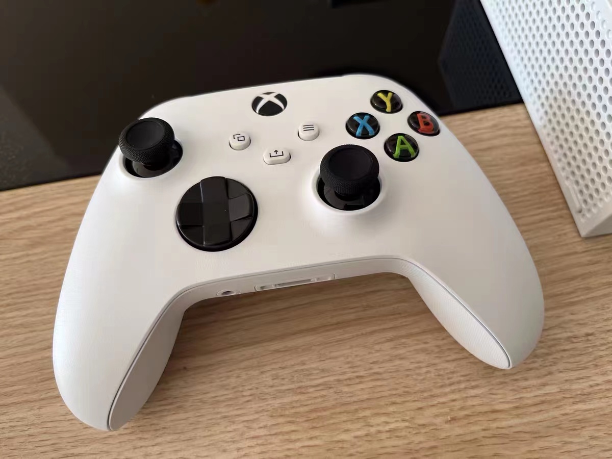 🎮我对xbox series s xss的评价是：🐂B！