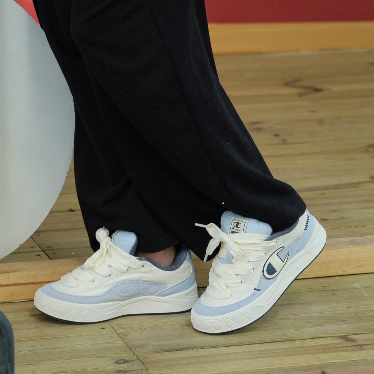 天蓝色面包鞋👟 春日轻盈之选 🍃