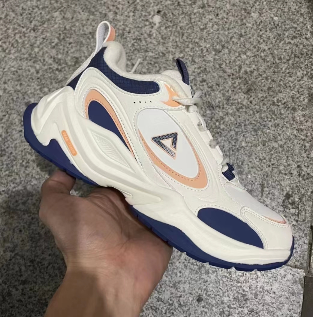 日常穿搭必备鞋款！