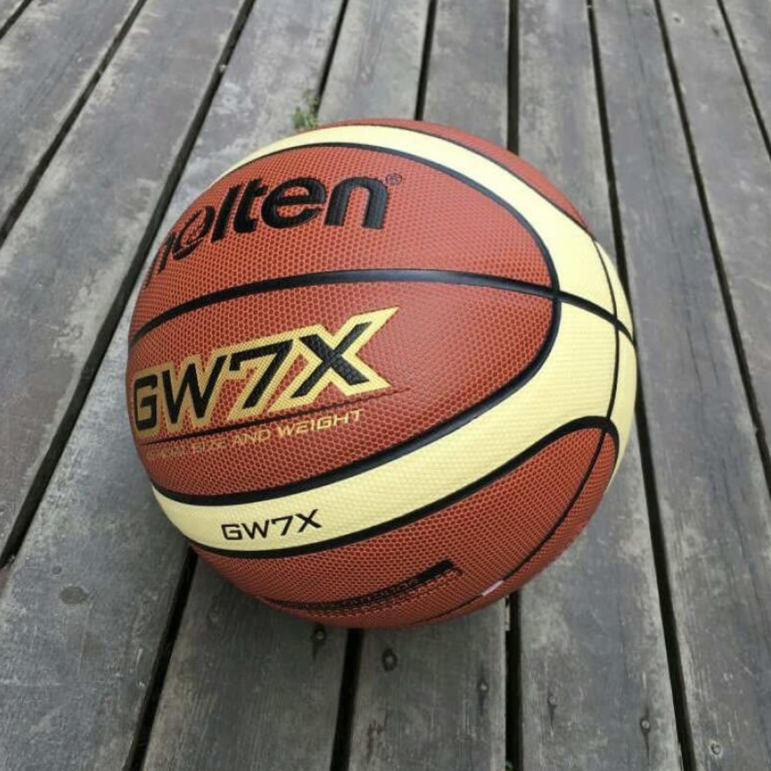 🏀推荐一款水泥地万精油篮球