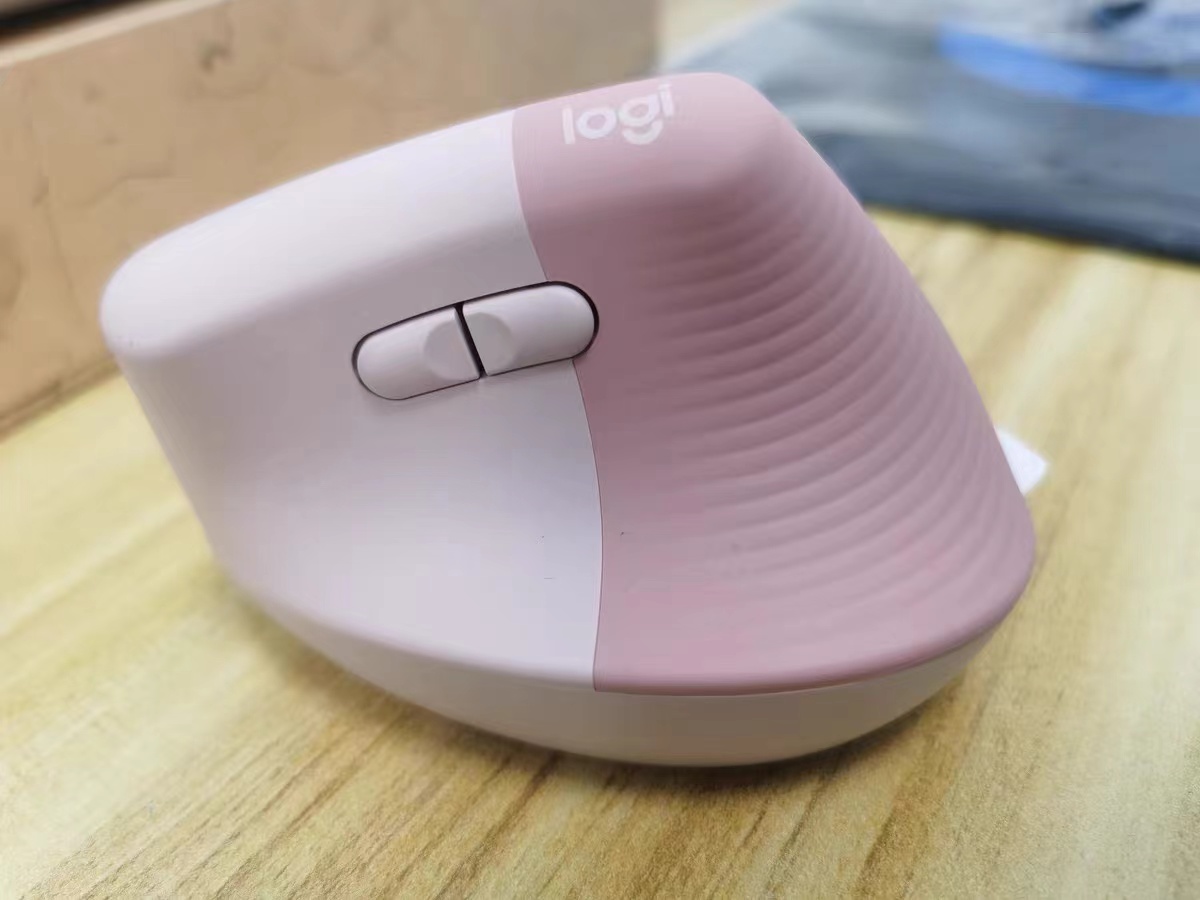 💪🖱️ 绝迹腕部痛苦！Logitech Lit人体工程学垂直无线蓝牙鼠标超实用！