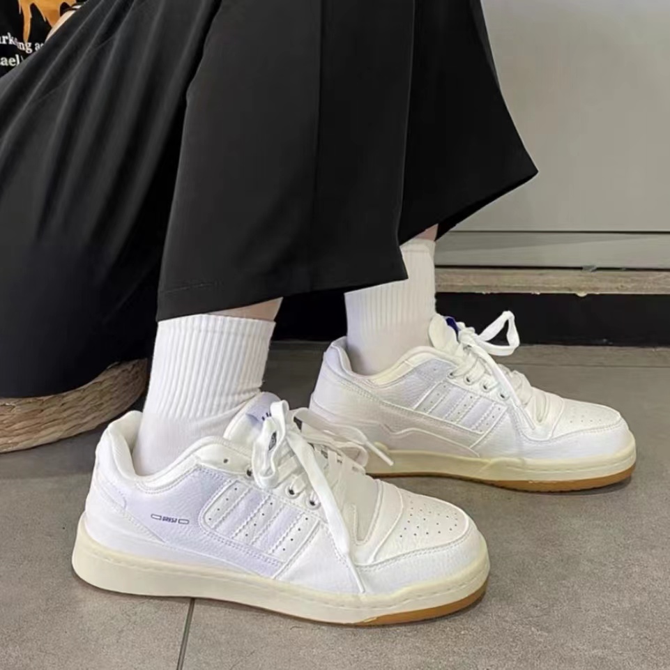 脚感巨棒的耐磨休闲鞋