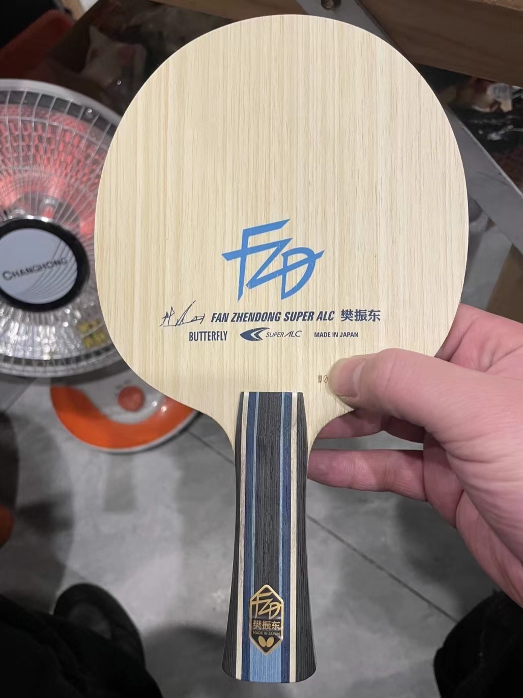进攻型选手直接闭眼入的拍子。