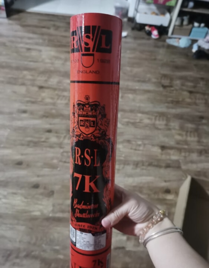 羽毛球就认定买亚狮龙了