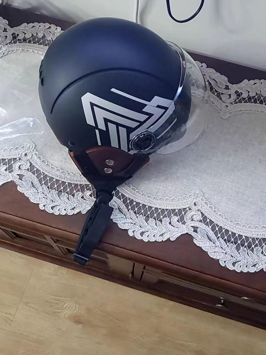 这个头盔不一般哦