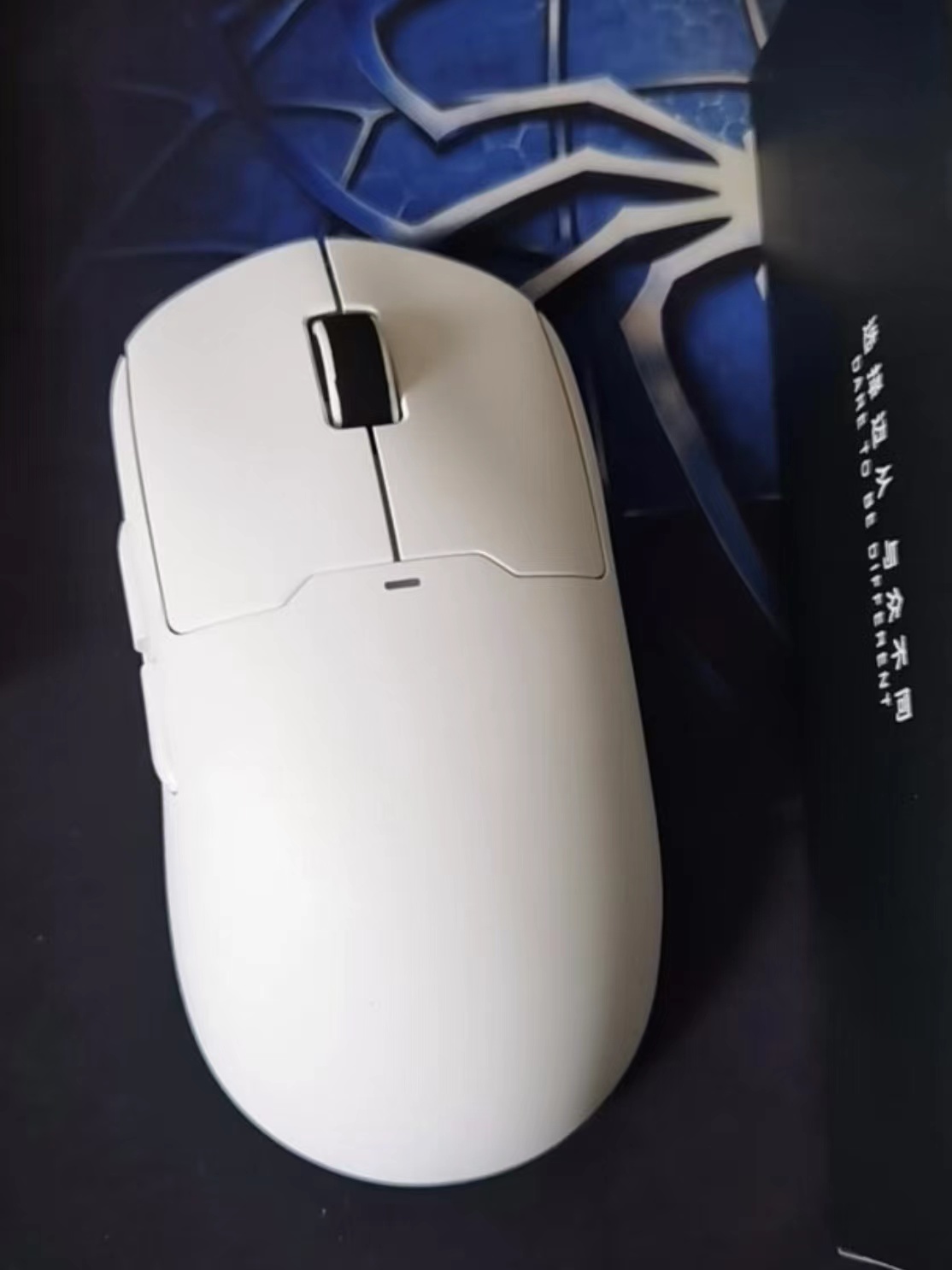 尊嘟很难不心动，白色鼠标不要太百搭啦！