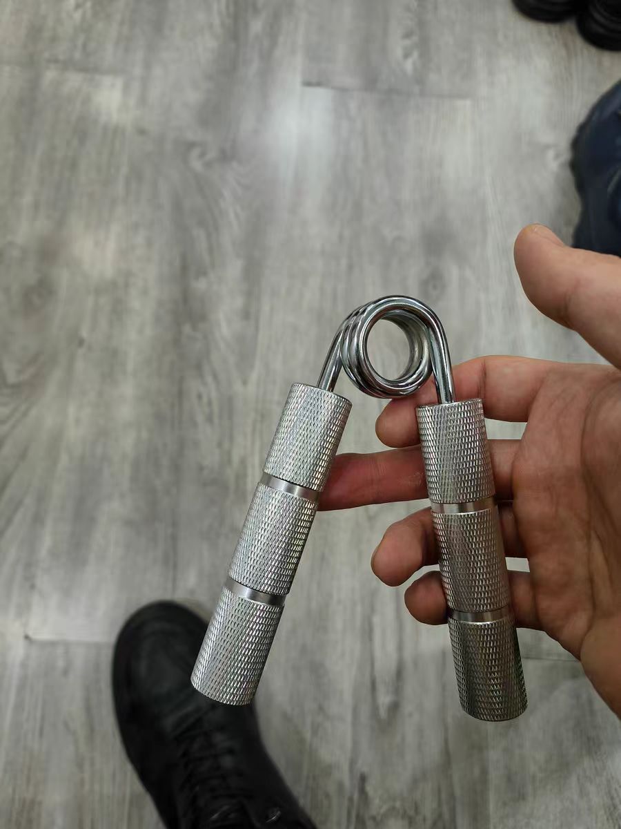 一直一直支持万嘉的！！！