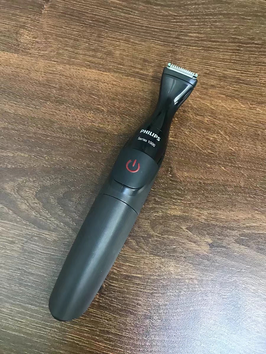 中年叔叔说想要留个胡子变朝伟，我给他准备