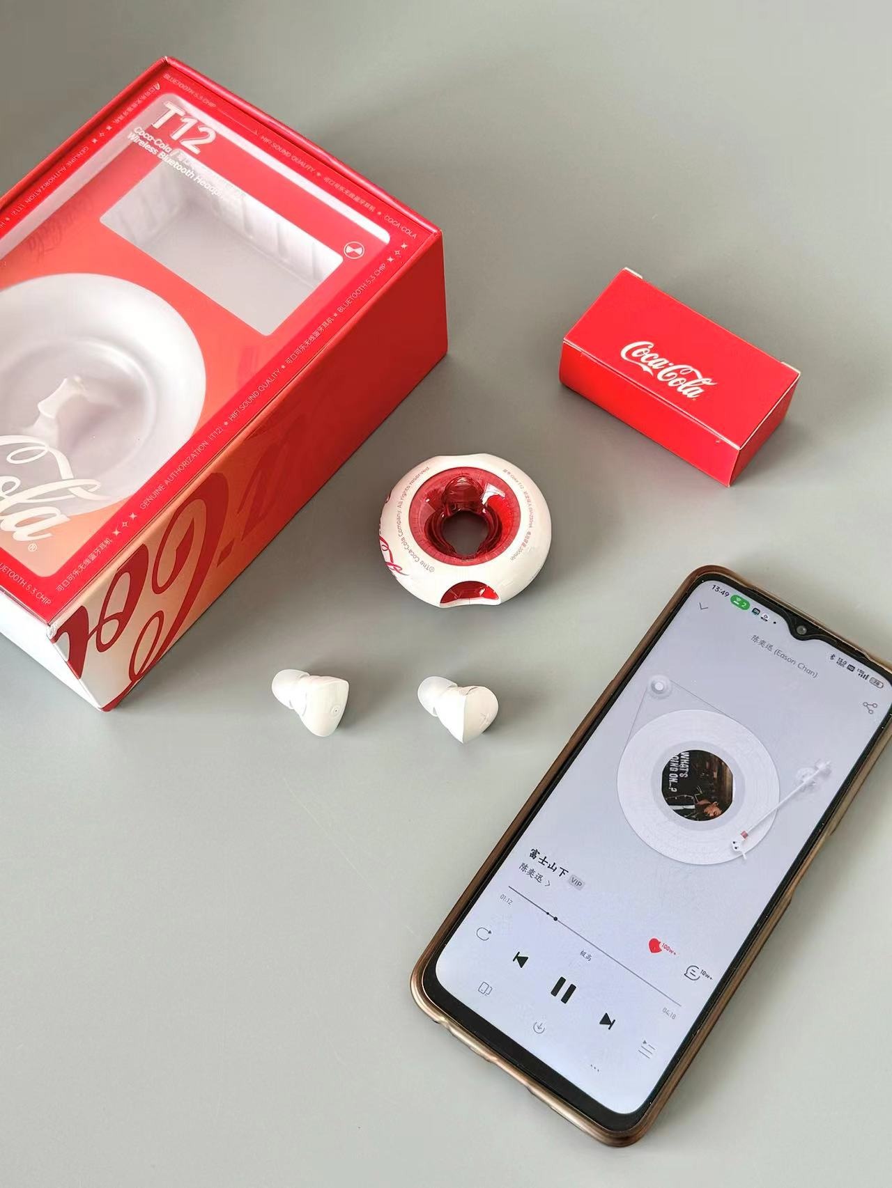 可口可乐新品｜好可爱的甜甜圈造型耳机🎧！