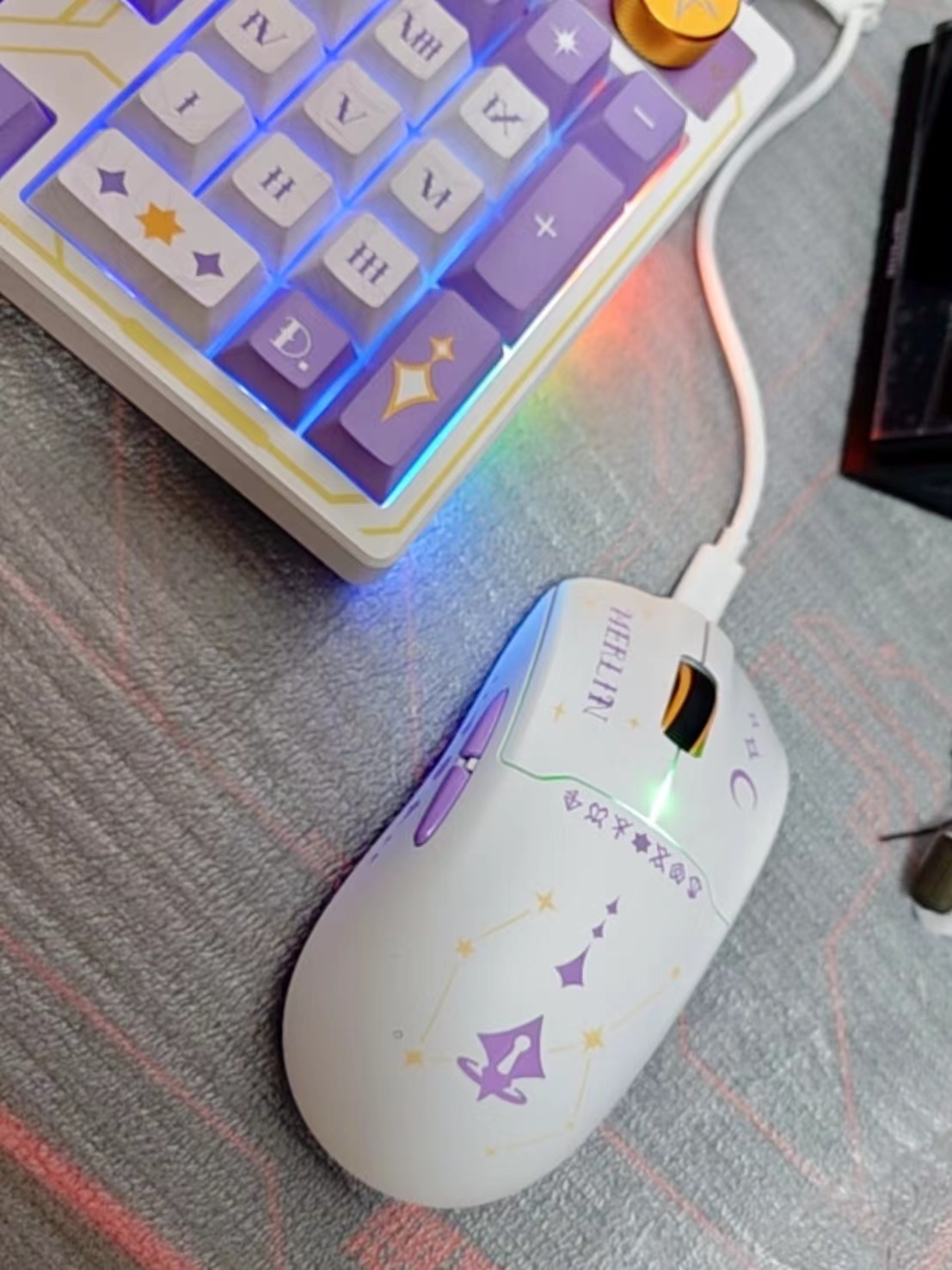 性能非常强大的鼠标