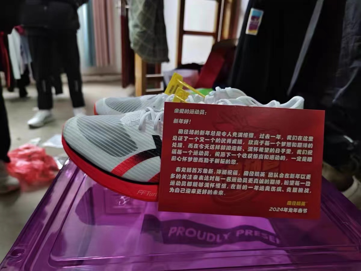颜值实力都超棒的一款亚瑟士跑鞋
