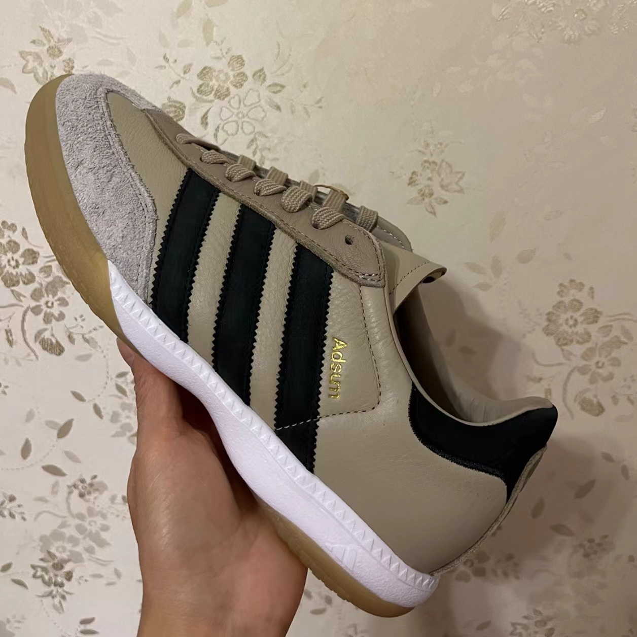 细节满满的舒适休闲鞋
