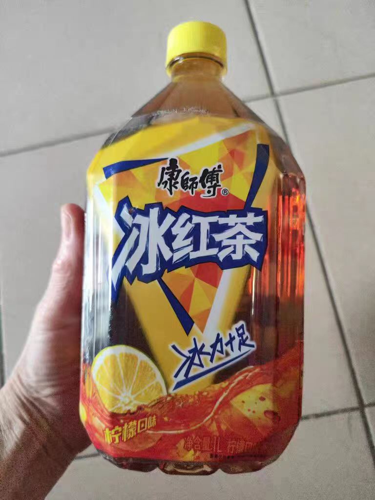 冰红茶，人人爱，价廉物美