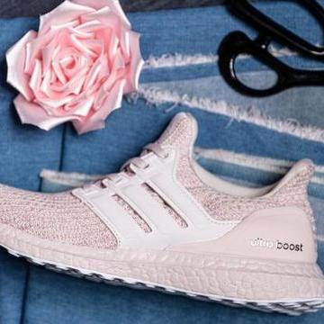 adidas UltraBOOST「V-DAY」七夕限定跑鞋系列