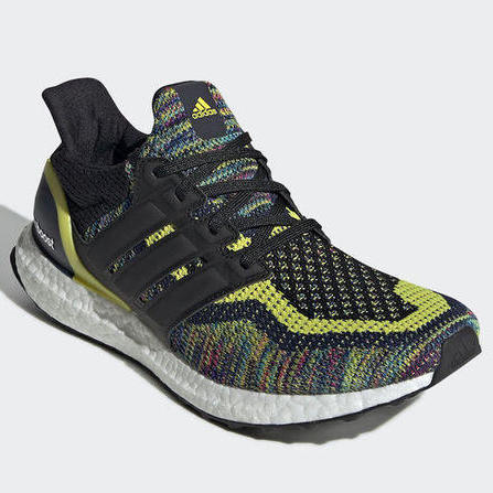 adidas Running发布全新大学深蓝/黑/黄色UltraBOOST