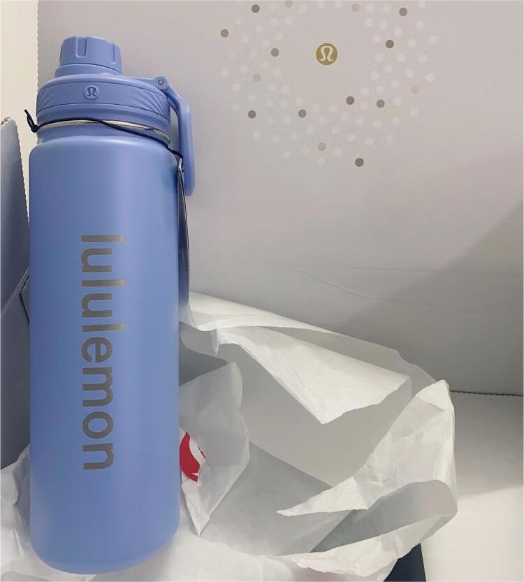 lululemon水杯颜值超高还百搭🧡💛💚