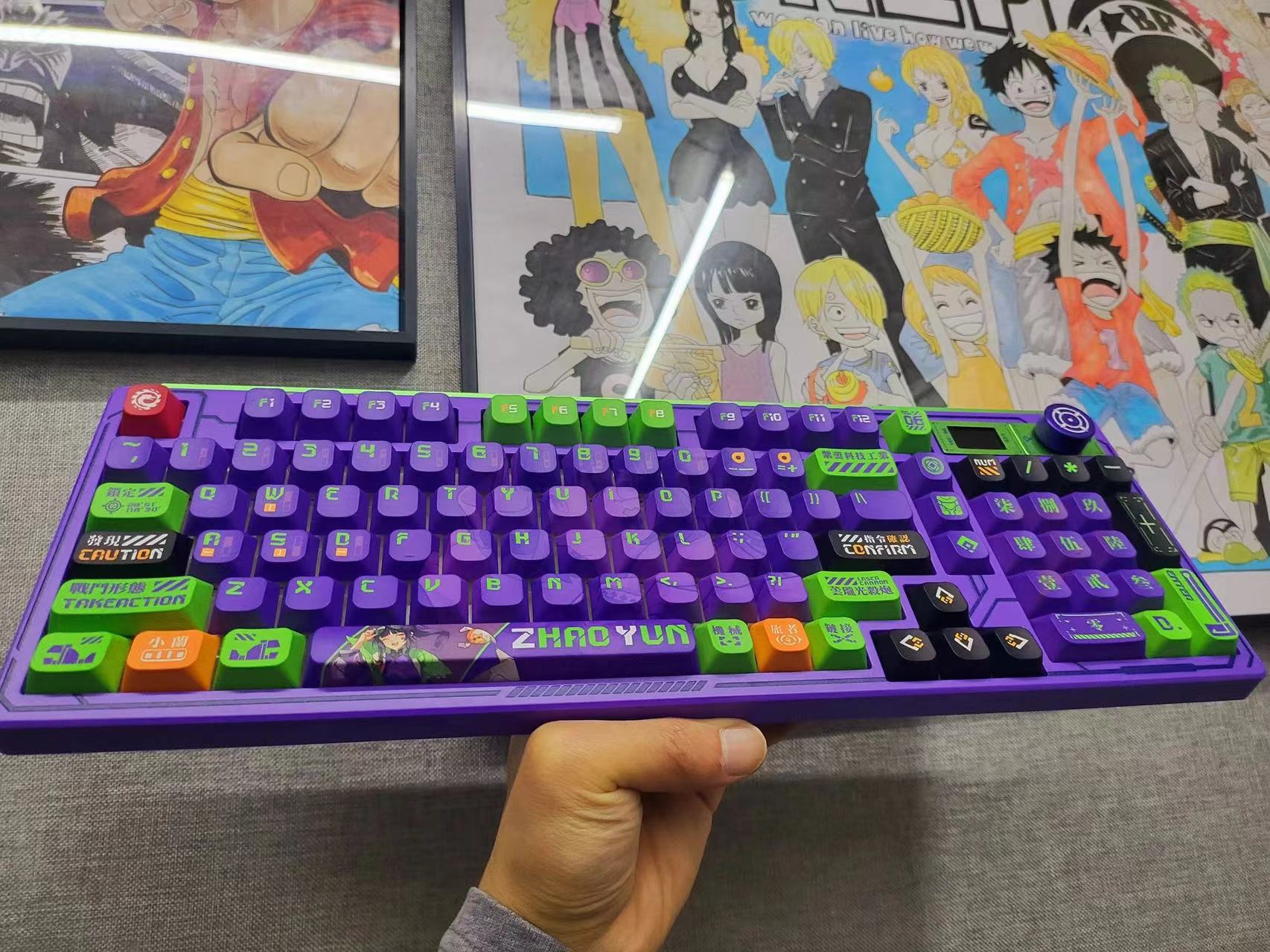 又是为工作花钱的一天呢！