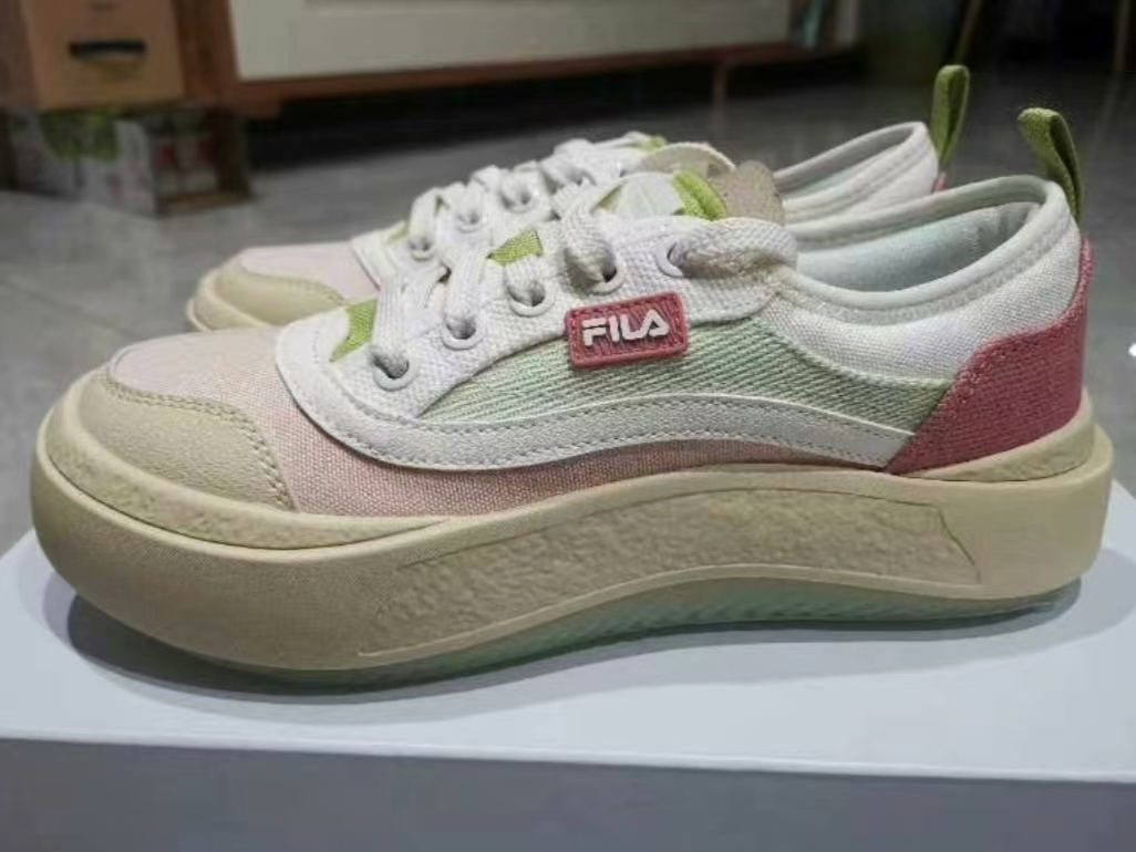 这双帆布鞋必须考虑一下！