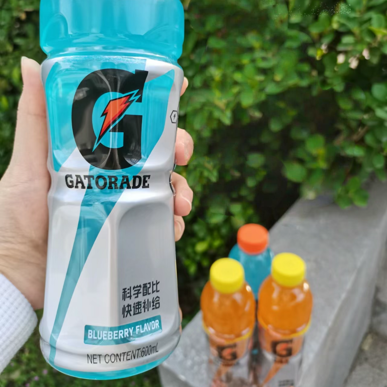 多口味好喝的电解质水