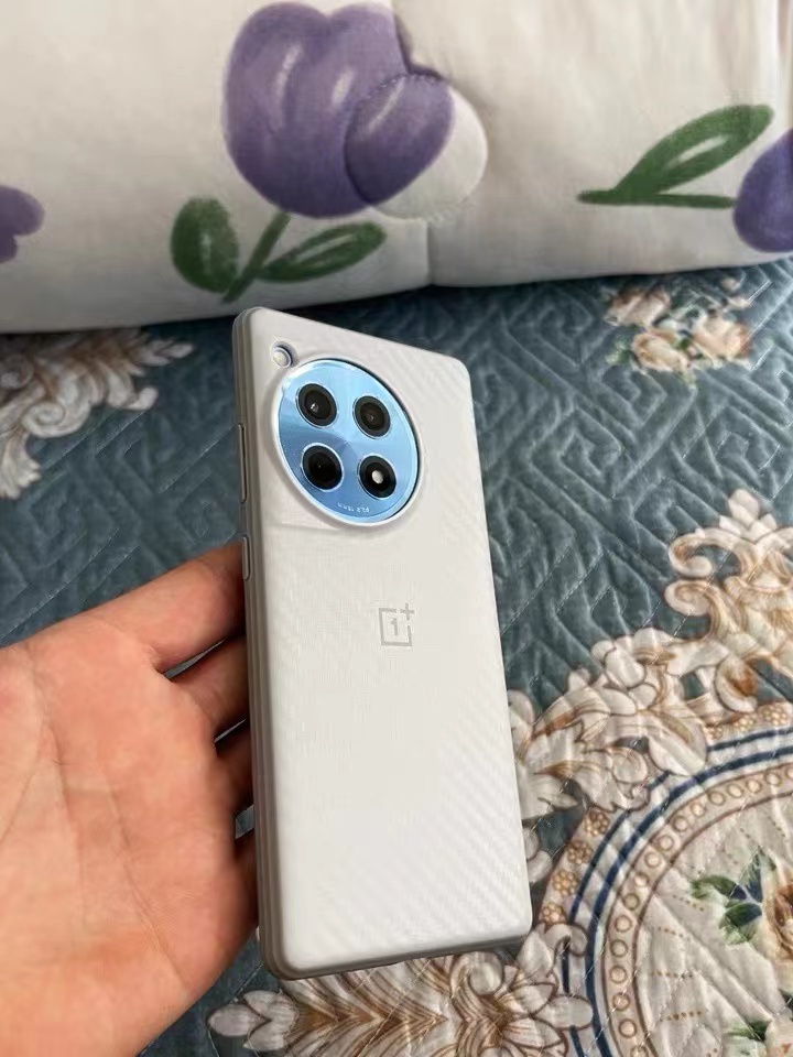 这个壳是真的好看啊，质感拉满