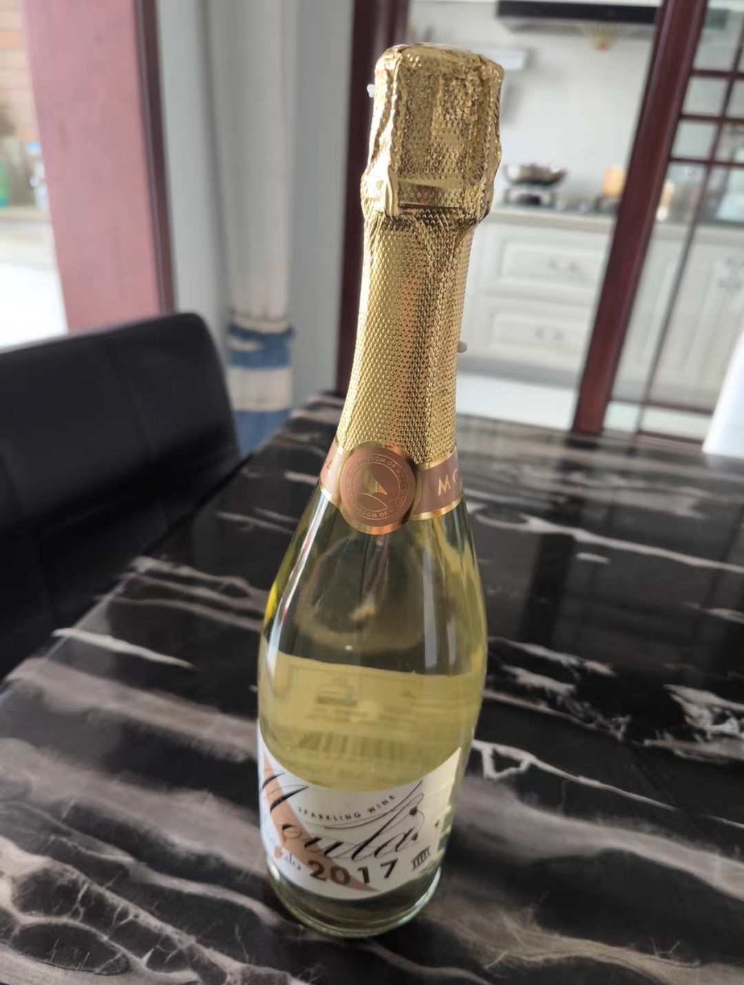 菜鸟也有酒喝了😍