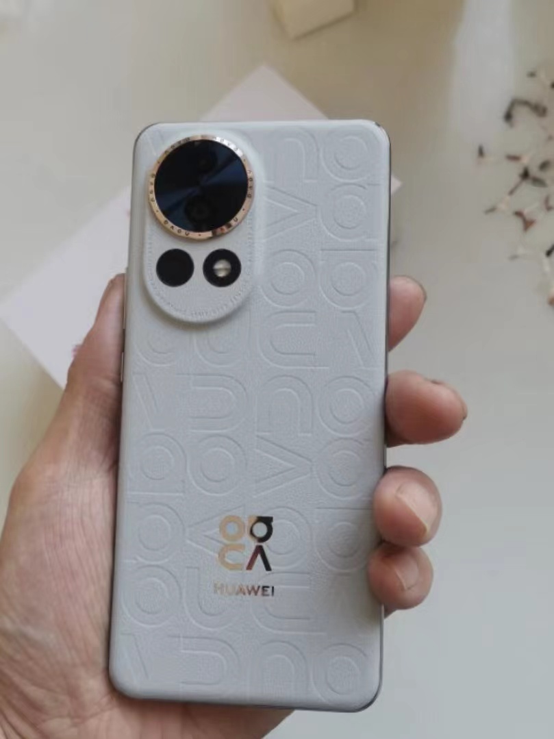 是我喜欢的烟云灰