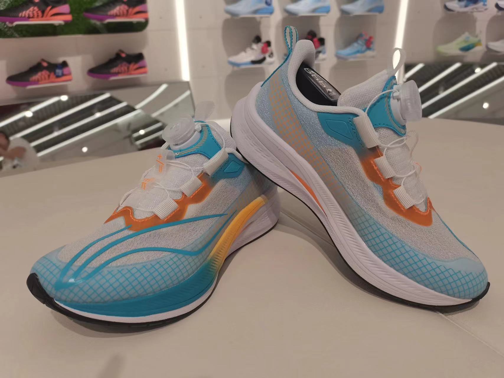 LINING赤兔7pro棉花糖配色他来啦！