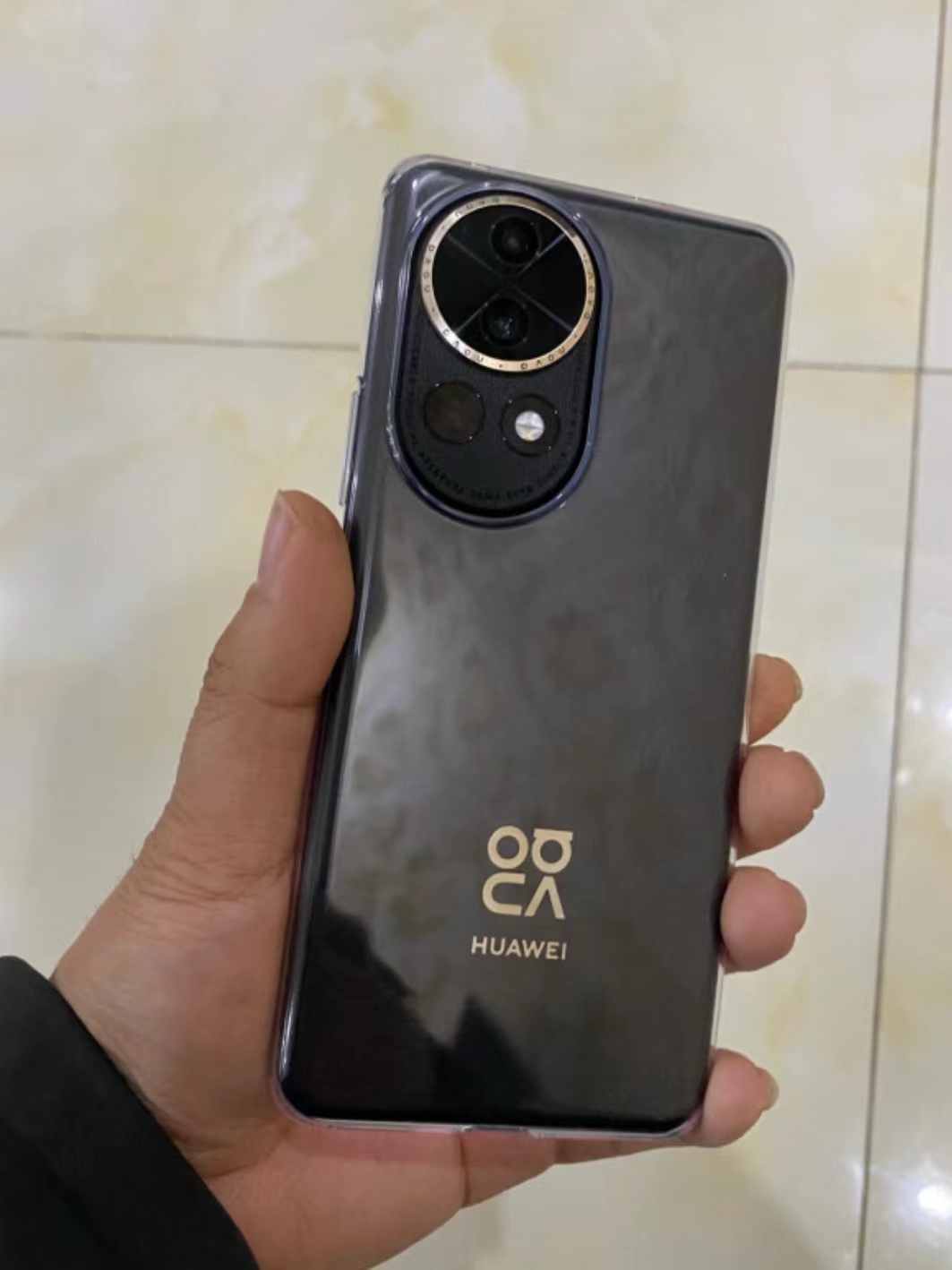 很高级的华为手机，还是我喜欢的明星代言