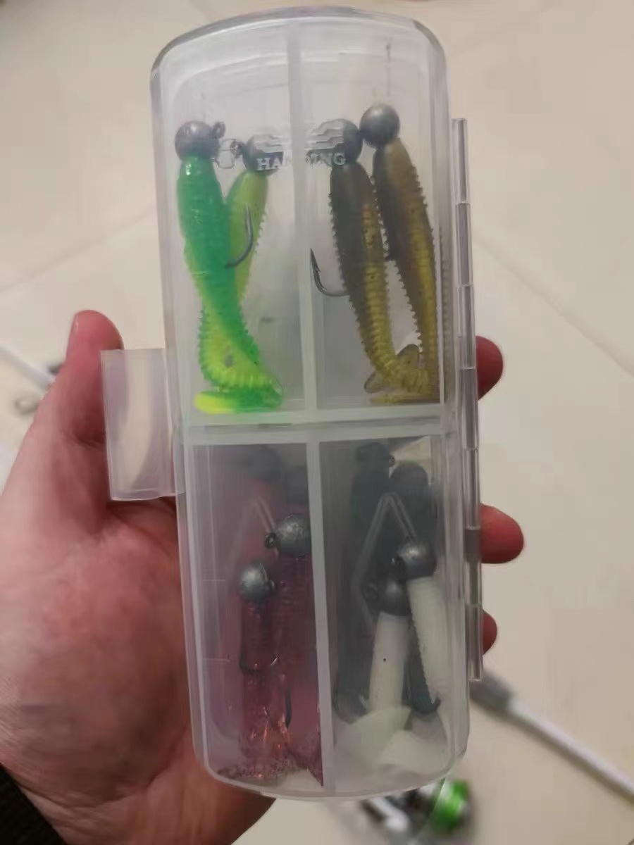 使用起来很不错的一款路亚竿