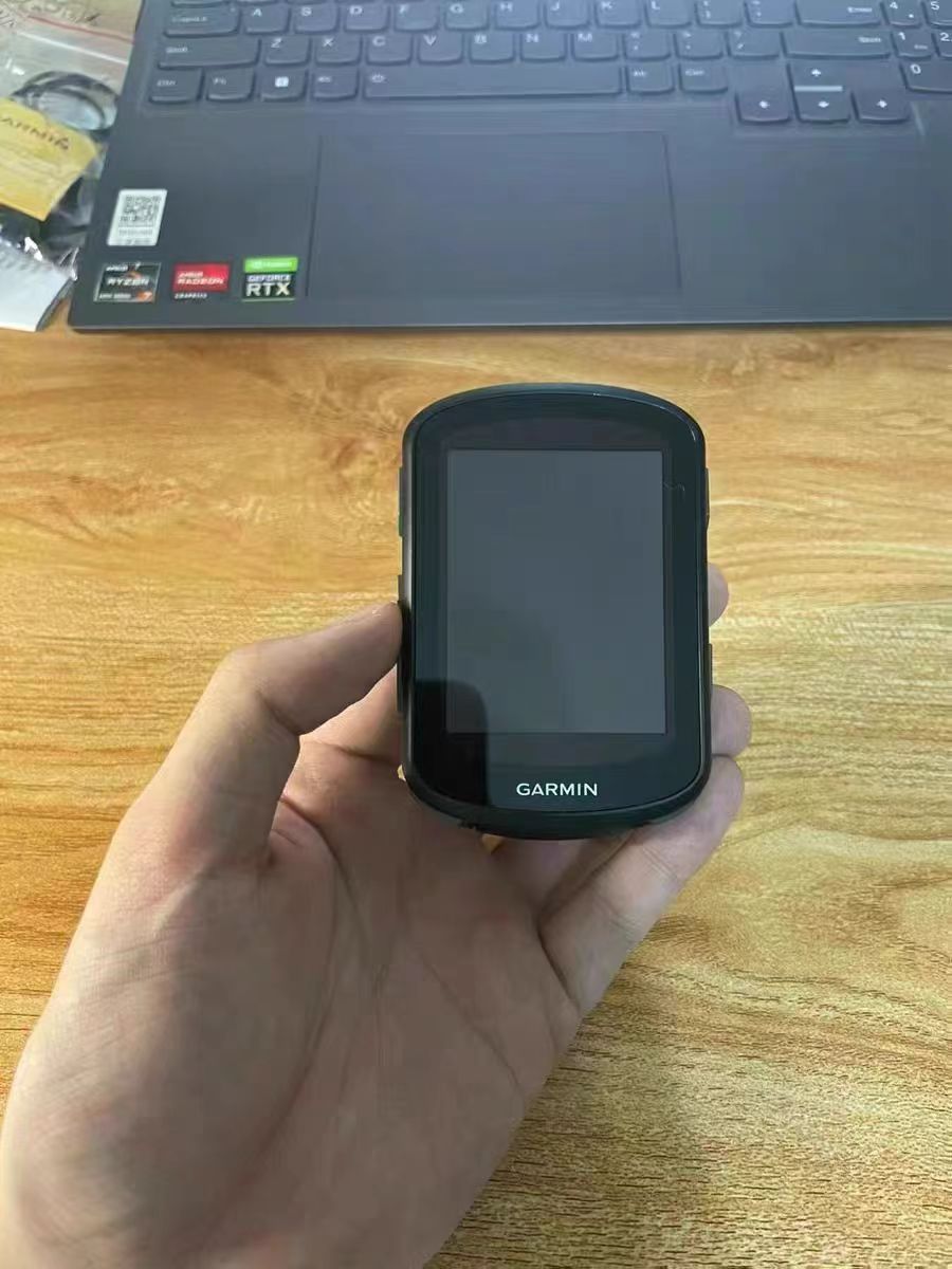 续航很强的佳明骑行码表