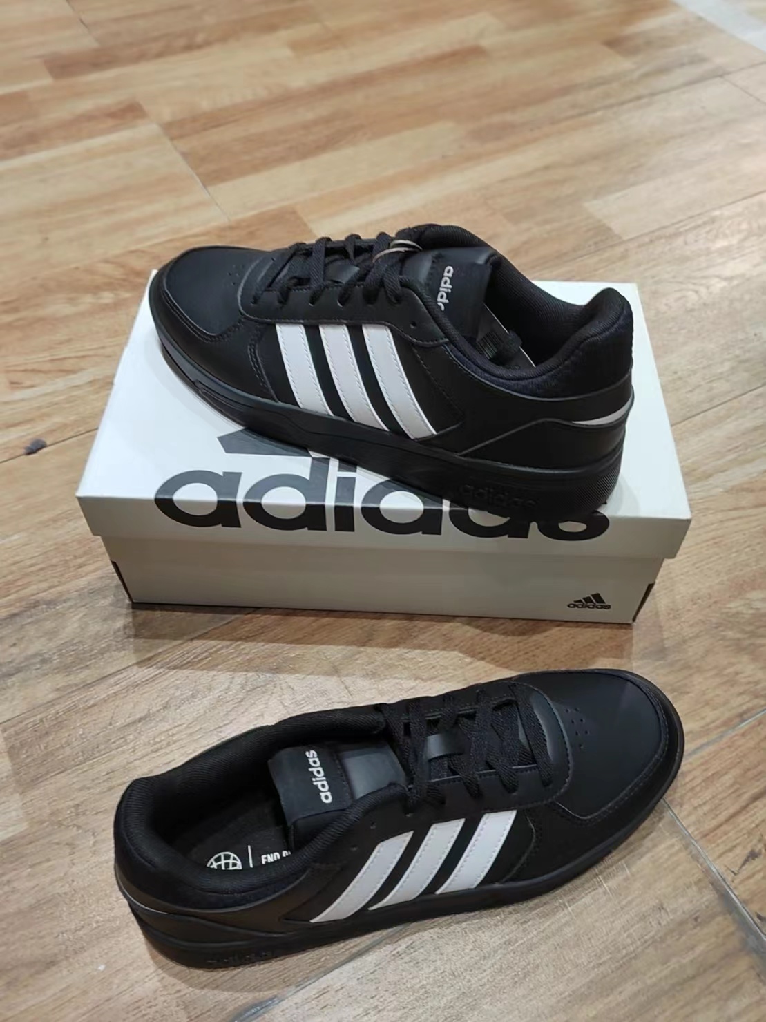 adidas neo Courtbeat简约防滑休闲鞋气