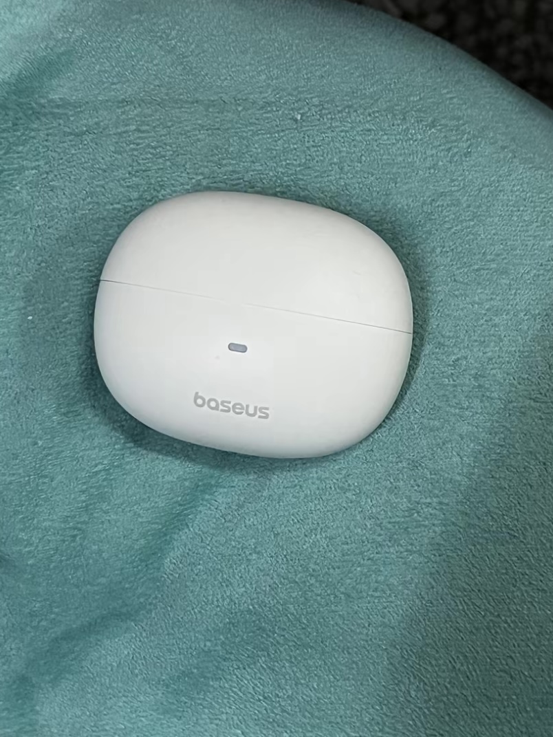 耳夹式耳机 耳朵的酷刑？