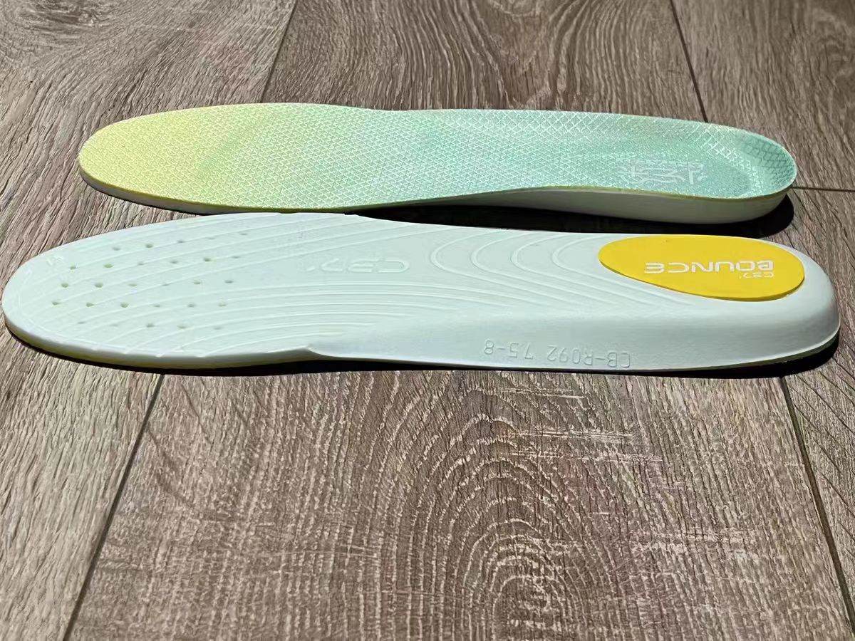 安踏鞋垫的舒适度一直在线