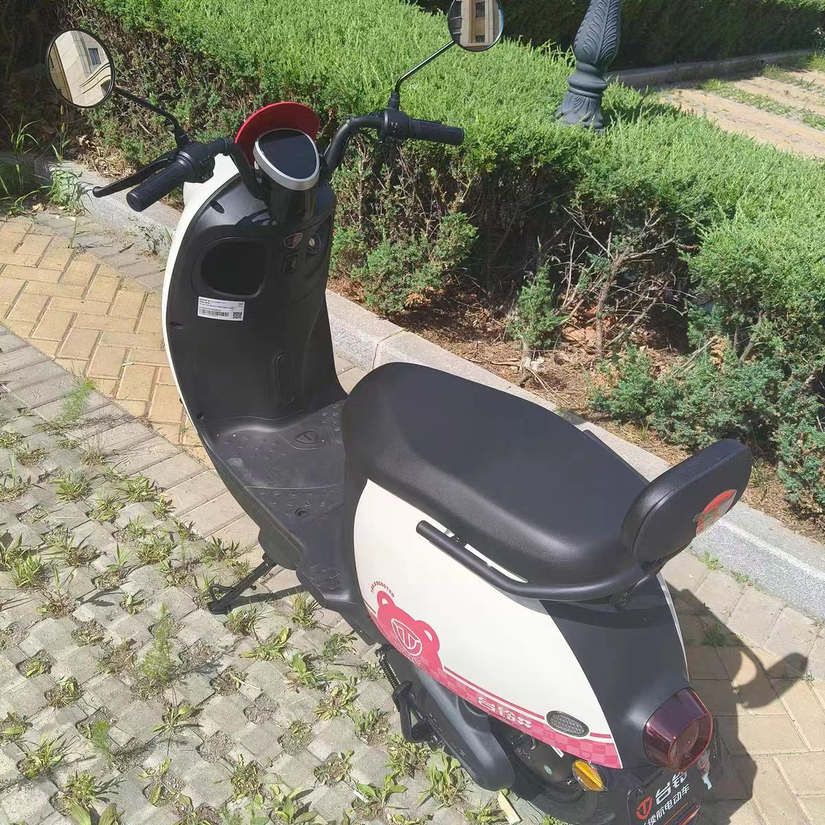 调节速度很灵活的台铃电动摩托车