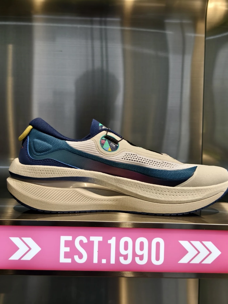 又现BOA？李宁 Soft Go MAX“以我为名”