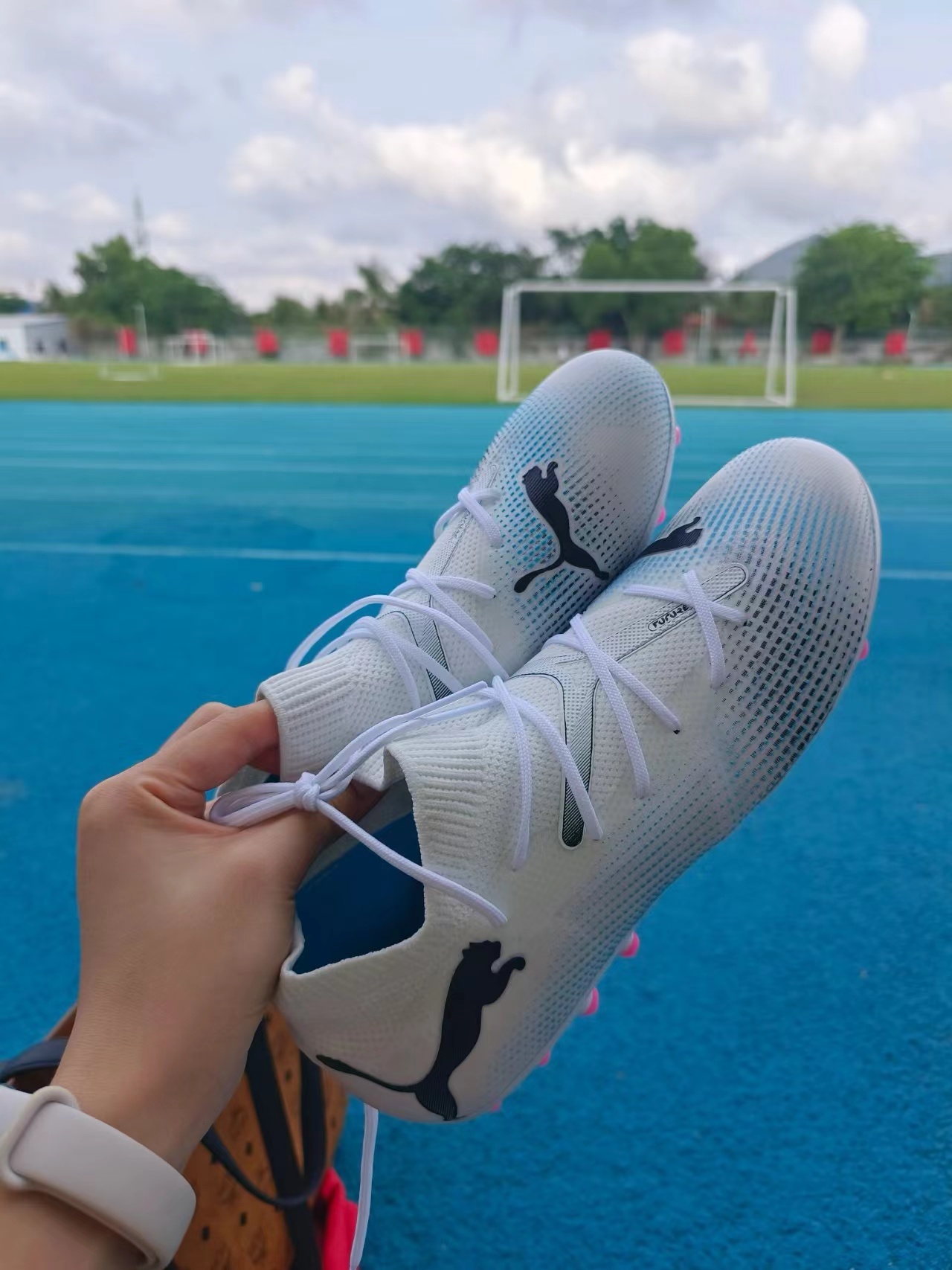 PUMA女子足球鞋分享