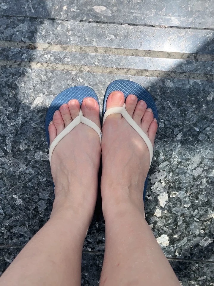 我说！人字拖才是坠diao的！