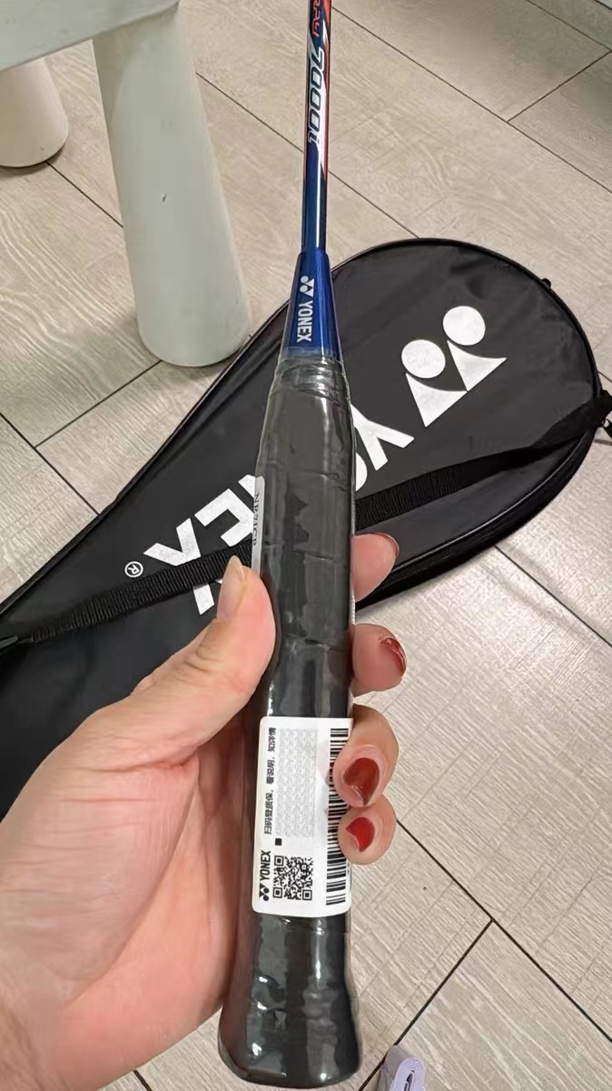 适合新手的羽毛球拍
