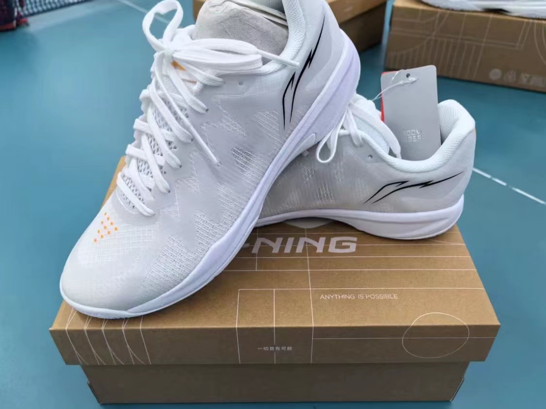这个鞋子上脚真的超级舒服！